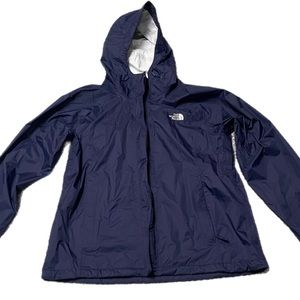 Woman’s North Face jacket